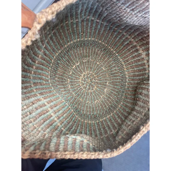 Vintage Handmade Woven Straw Tote Bag Leather Handles - Picture 6 of 9